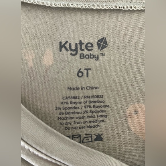Kyte Baby Crew Neck Tee Retired Aloe Chick Size 6 - Picture 11 of 11